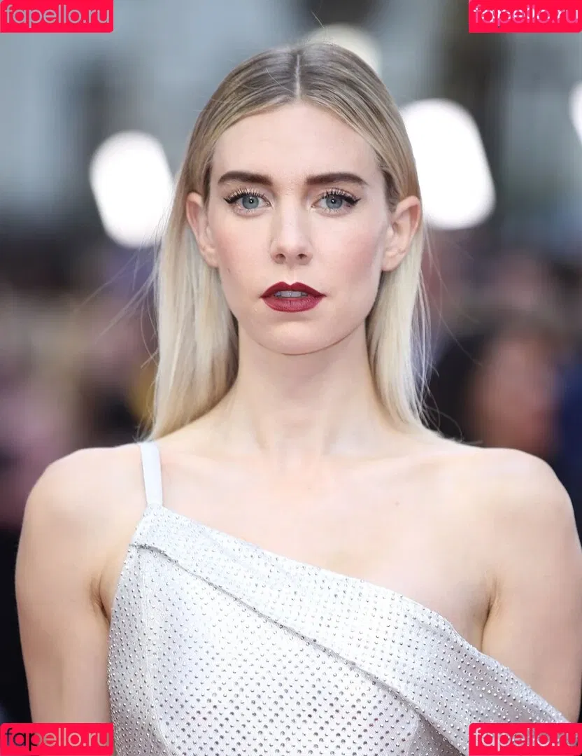 Vanessa Kirby Onlyfans Photo Gallery 