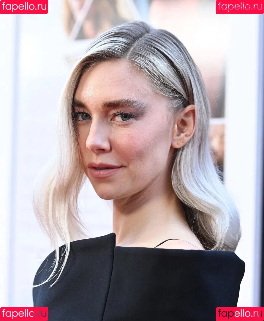Vanessa Kirby Onlyfans Photo Gallery 