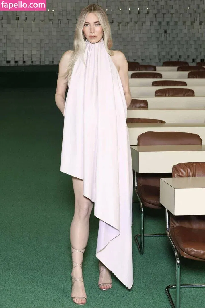 Vanessa Kirby Onlyfans Photo Gallery 