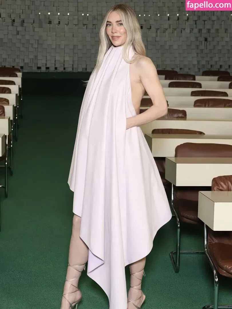 Vanessa Kirby Onlyfans Photo Gallery 