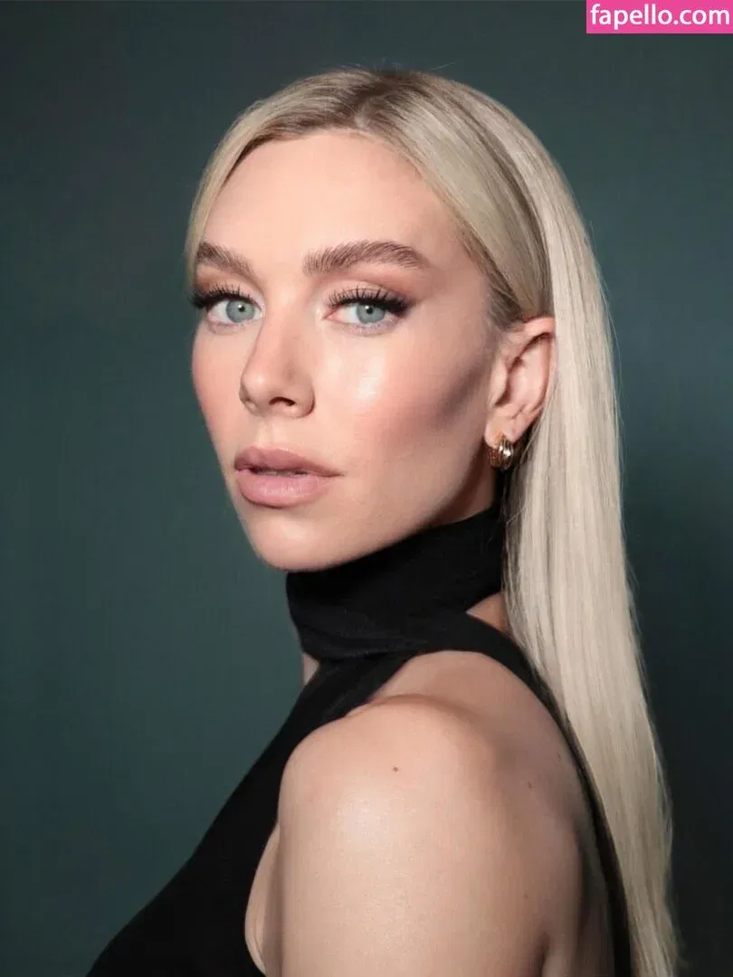 Vanessa Kirby Onlyfans Photo Gallery 