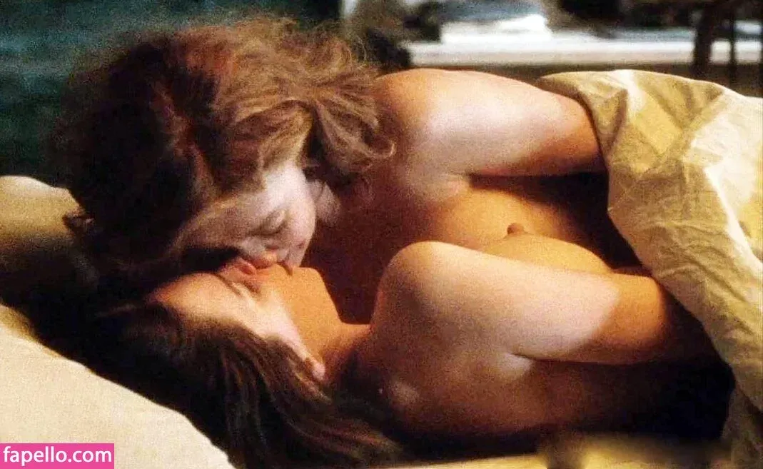 Vanessa Kirby Onlyfans Photo Gallery 