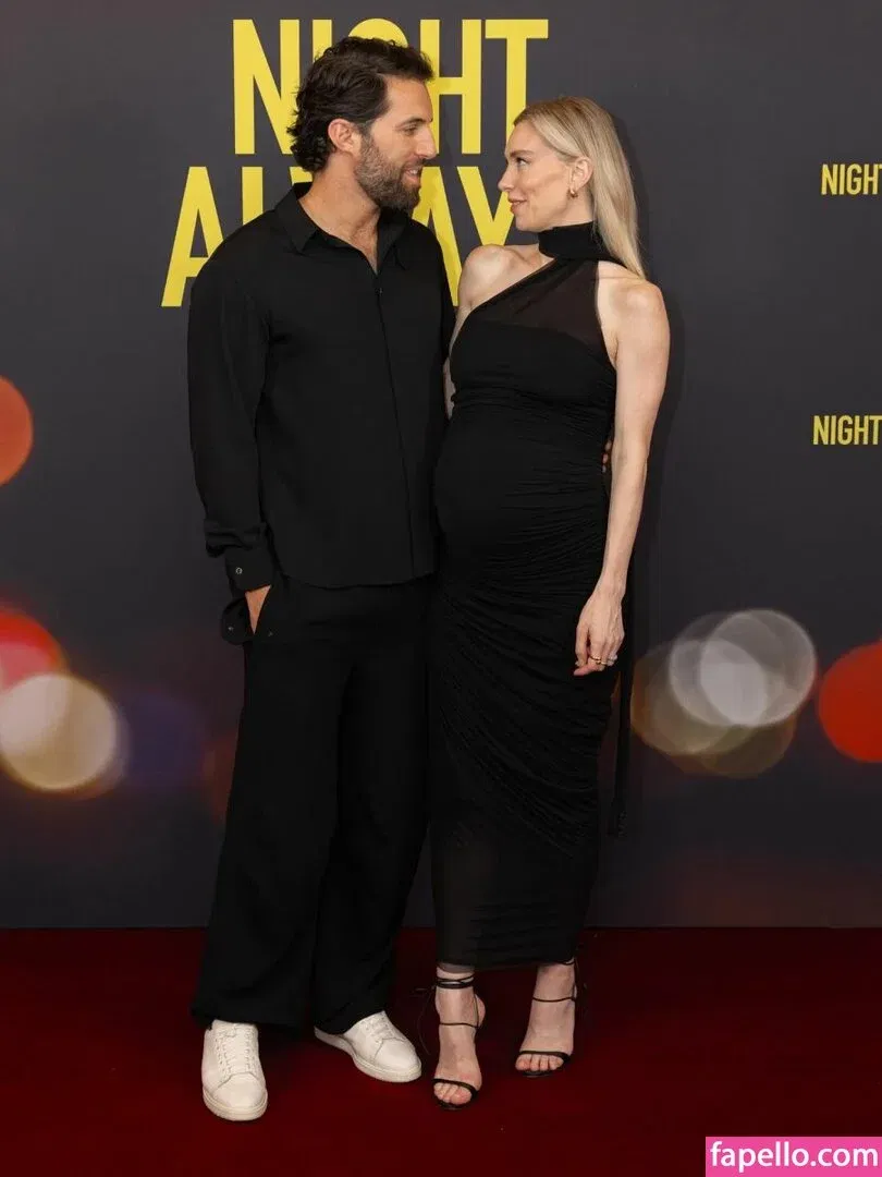 Vanessa Kirby Onlyfans Photo Gallery 