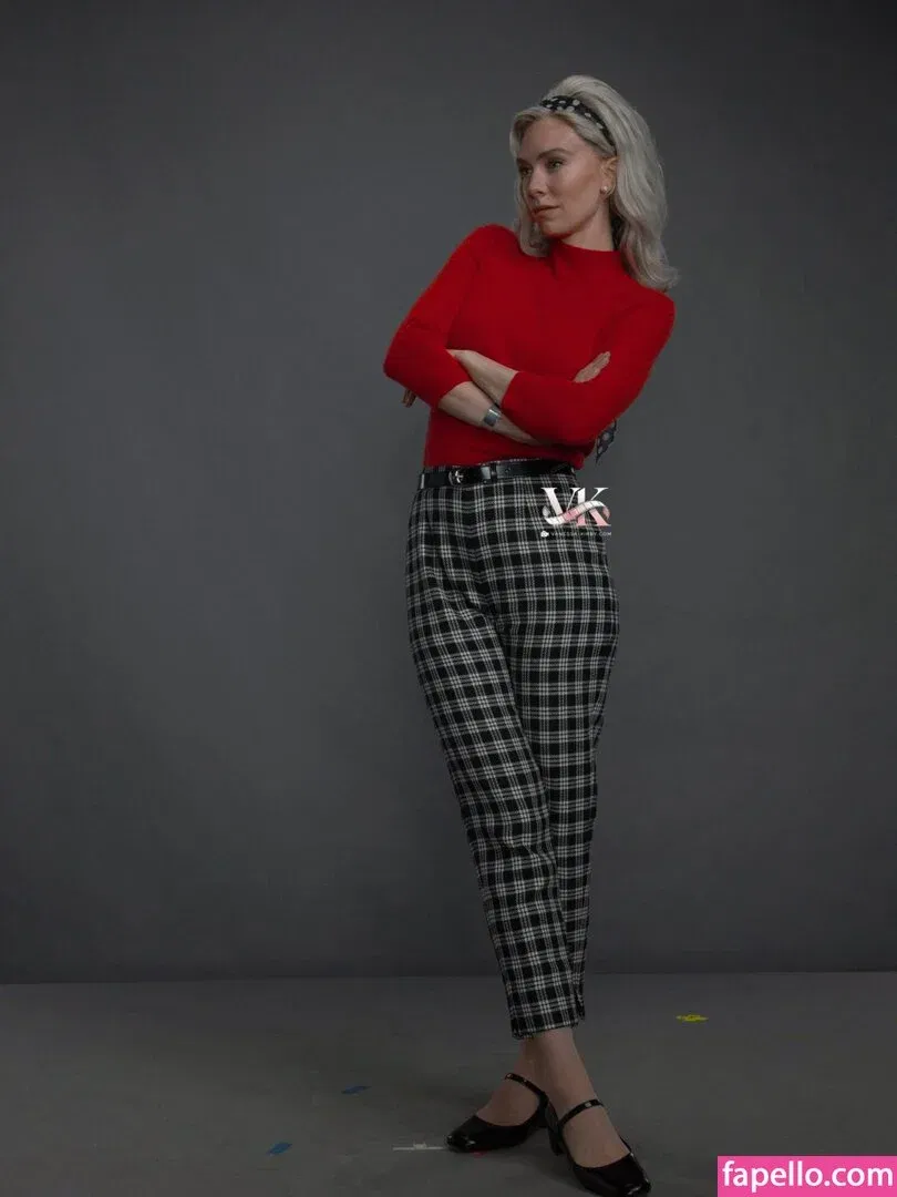 Vanessa Kirby Onlyfans Photo Gallery 