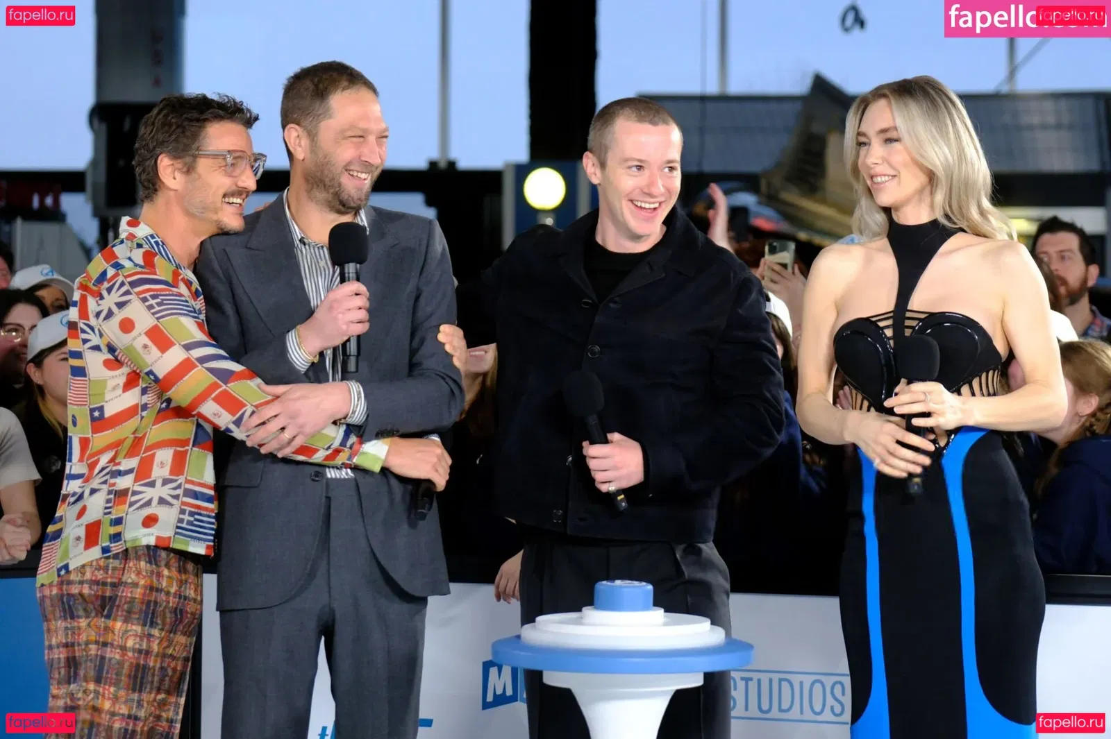 Vanessa Kirby Onlyfans Photo Gallery 