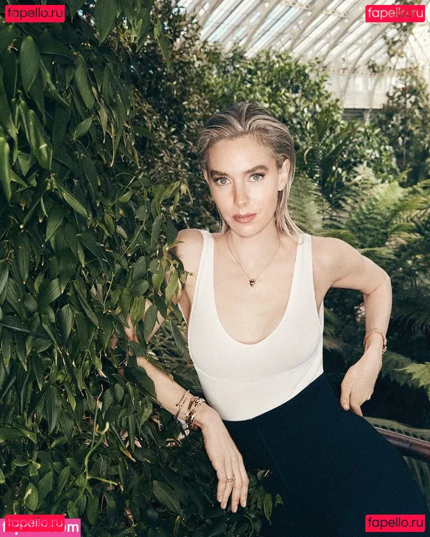 Vanessa Kirby Onlyfans Photo Gallery 