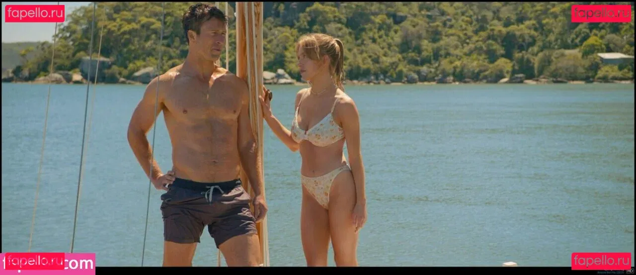 Vanessa Kirby Onlyfans Photo Gallery 