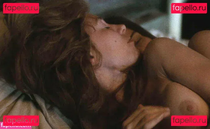 Vanessa Kirby Onlyfans Photo Gallery 