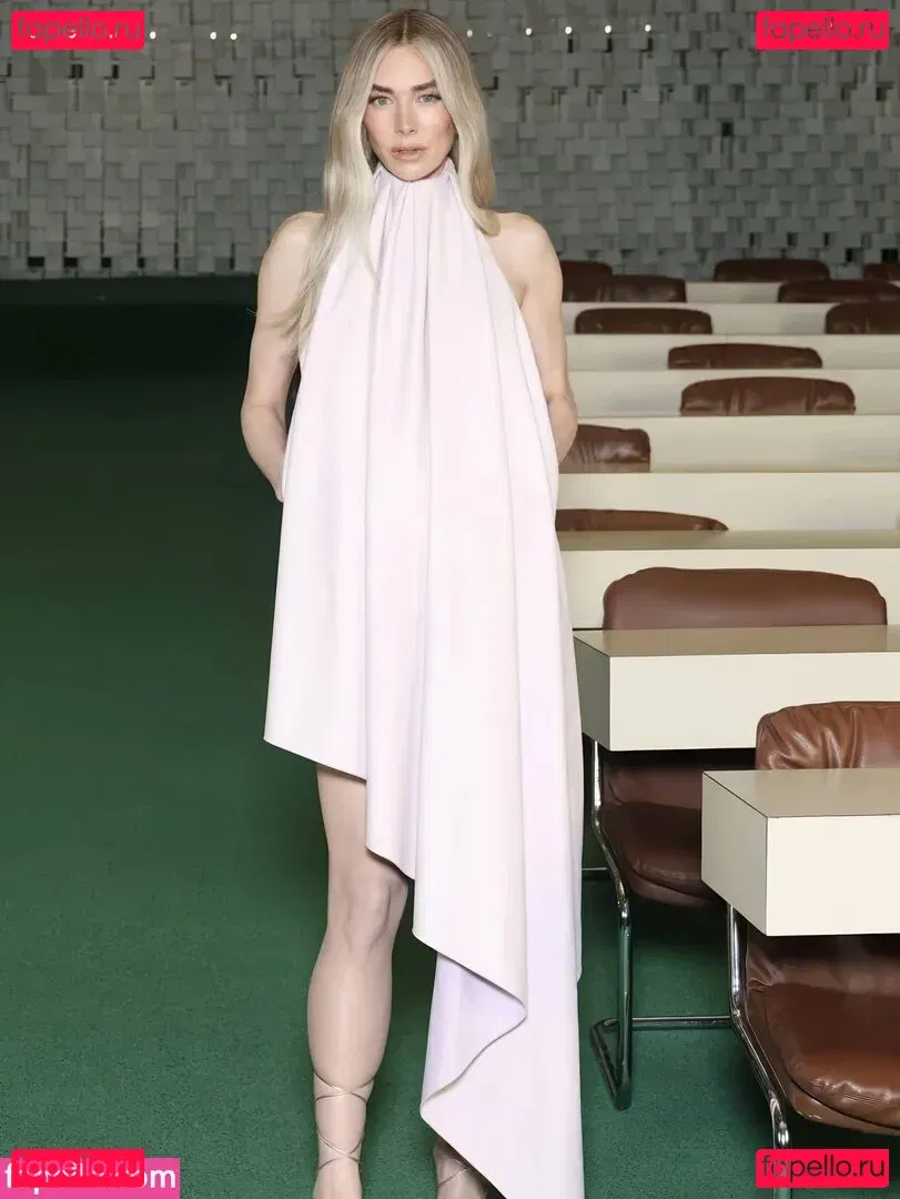 Vanessa Kirby Onlyfans Photo Gallery 