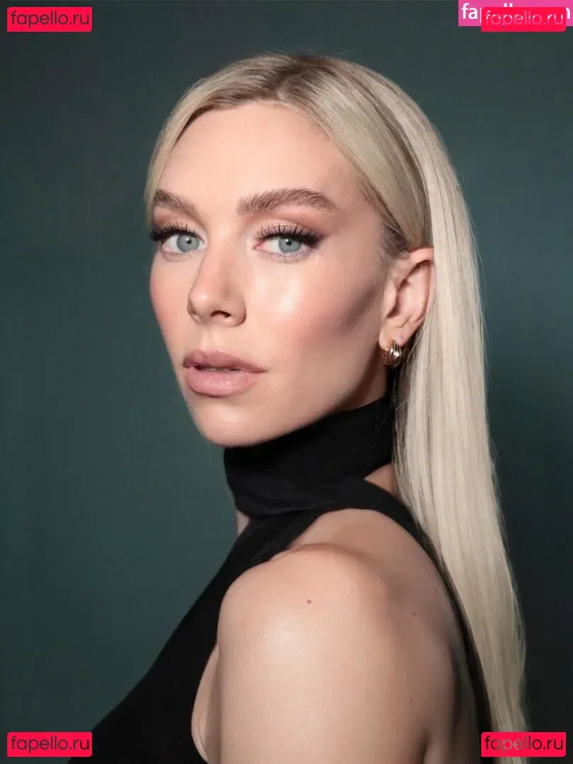 Vanessa Kirby Onlyfans Photo Gallery 