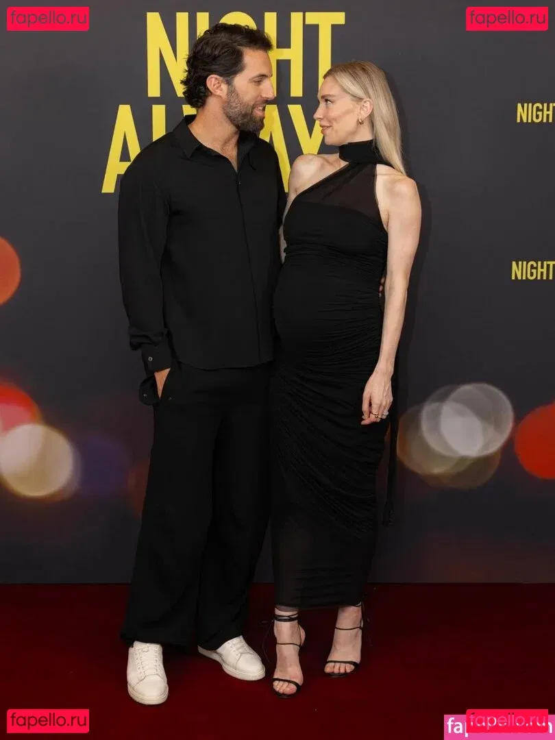 Vanessa Kirby Onlyfans Photo Gallery 