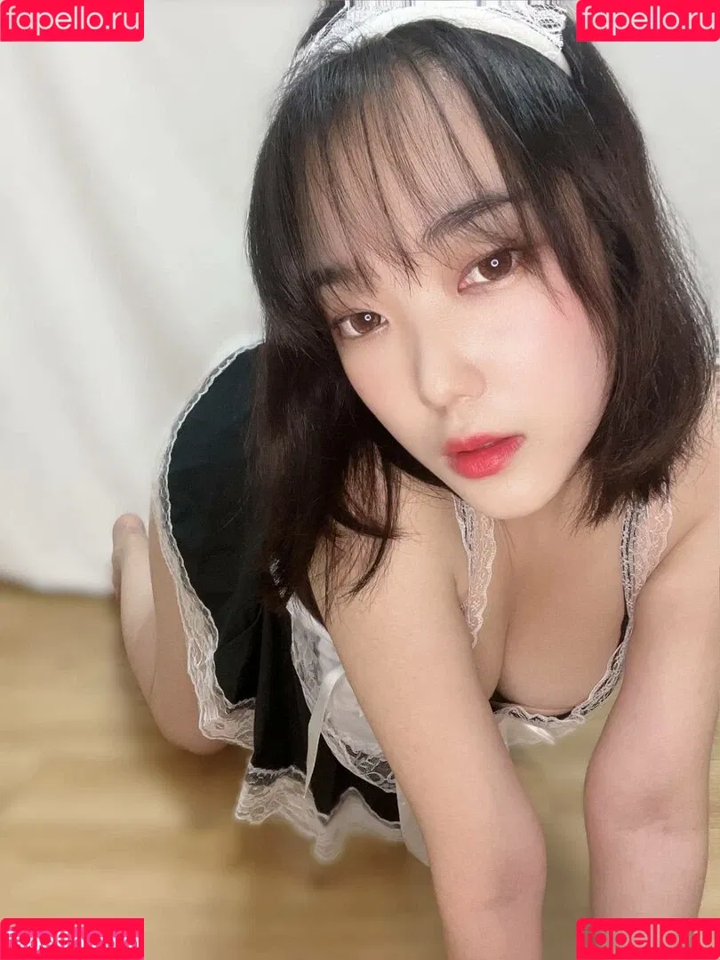hia.s2 Onlyfans Photo Gallery 