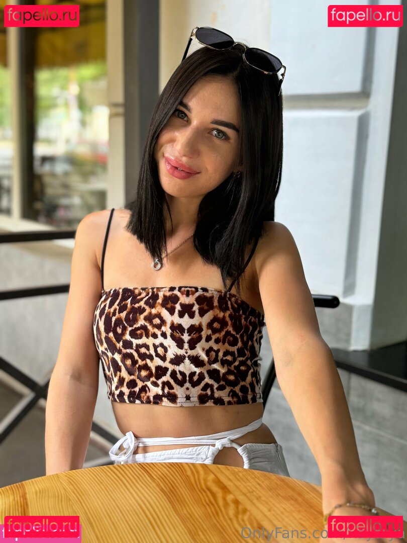 Ochempee / ka.y.a / kaya.ya Onlyfans Photo Gallery 