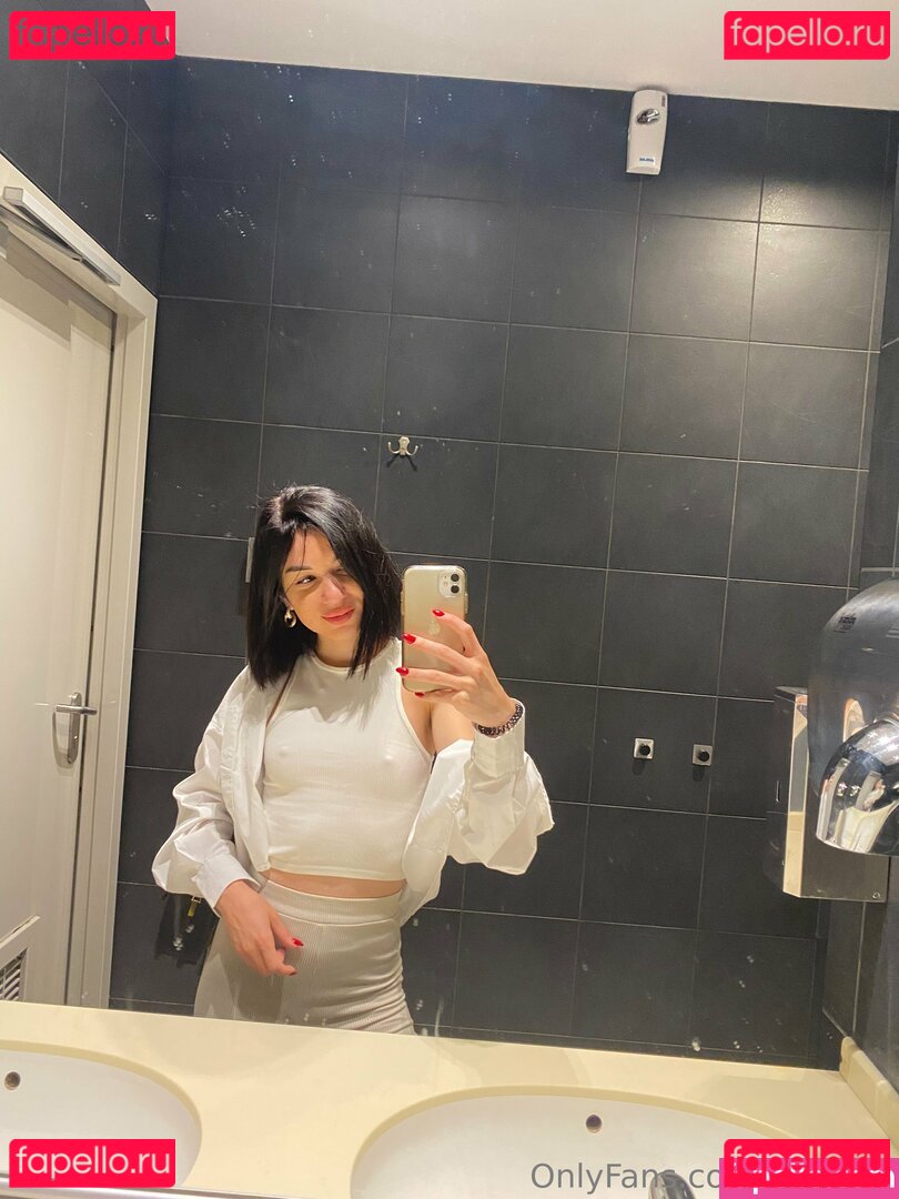 Ochempee / ka.y.a / kaya.ya Onlyfans Photo Gallery 