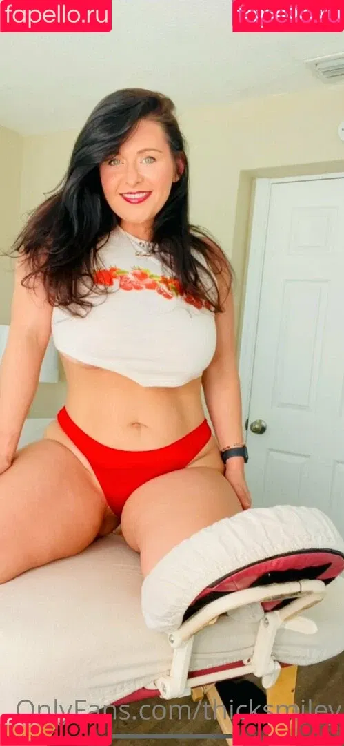 thicksmiley Onlyfans Photo Gallery 