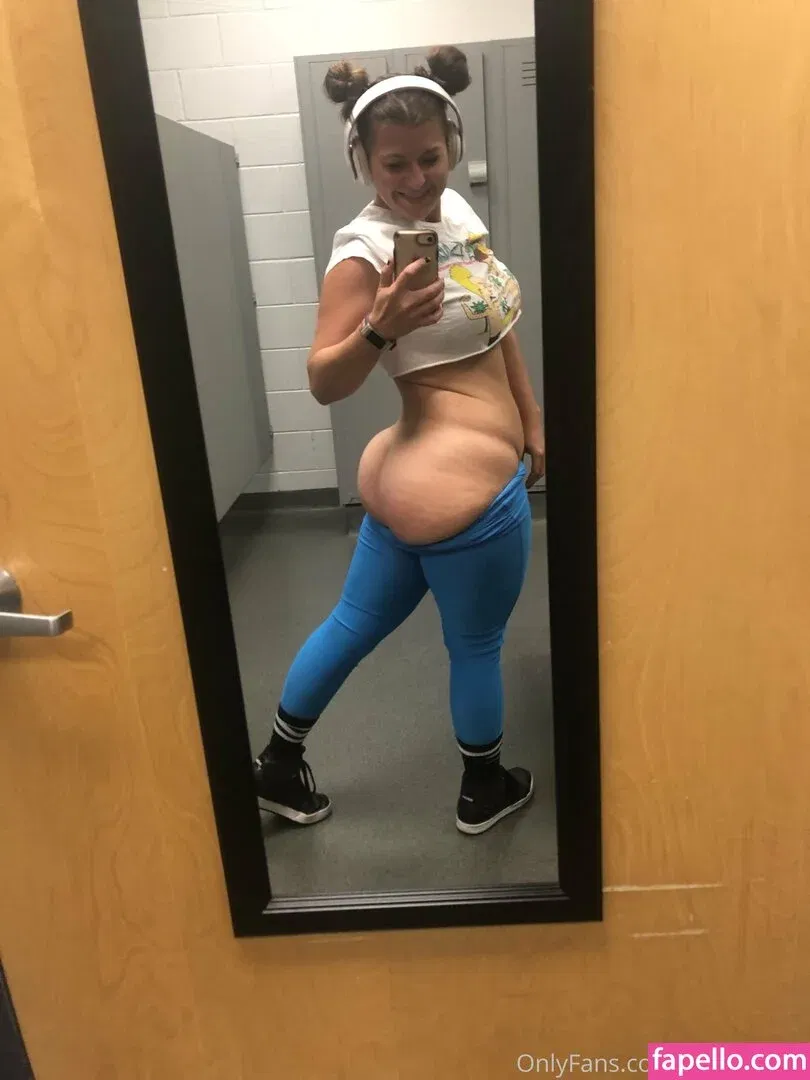 thicksmiley Onlyfans Photo Gallery 