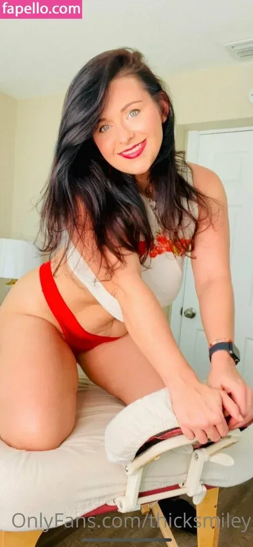thicksmiley Onlyfans Photo Gallery 