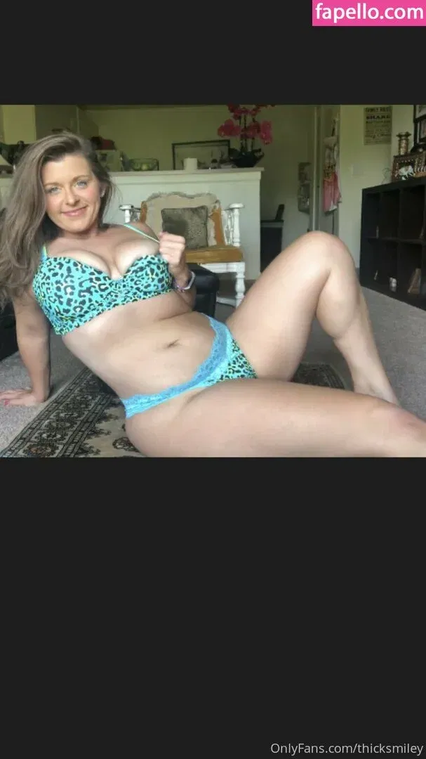 thicksmiley Onlyfans Photo Gallery 