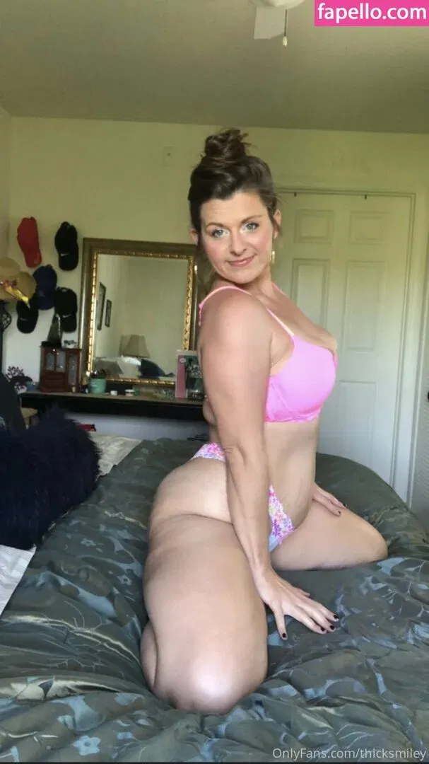 thicksmiley Onlyfans Photo Gallery 