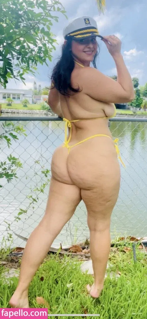 thicksmiley Onlyfans Photo Gallery 