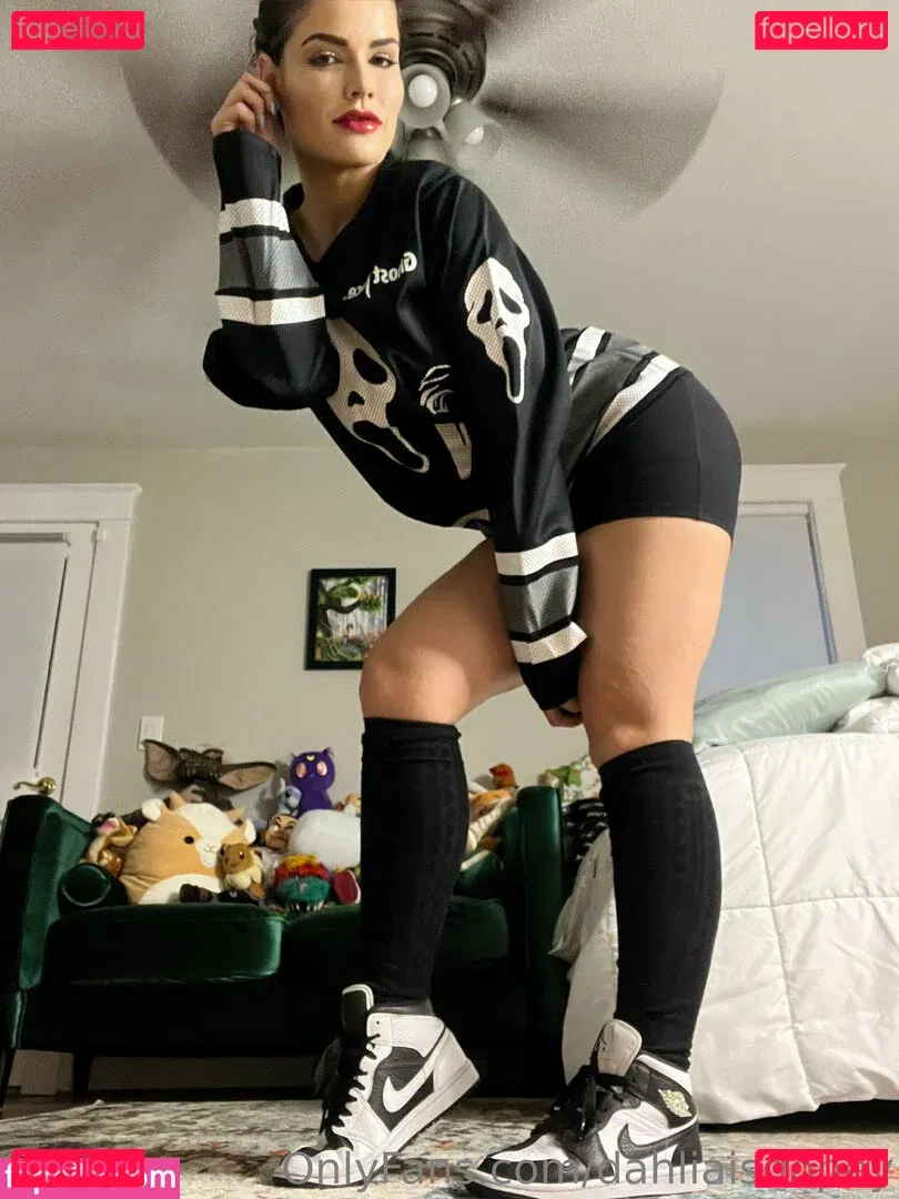 deliciousdivya Onlyfans Photo Gallery 