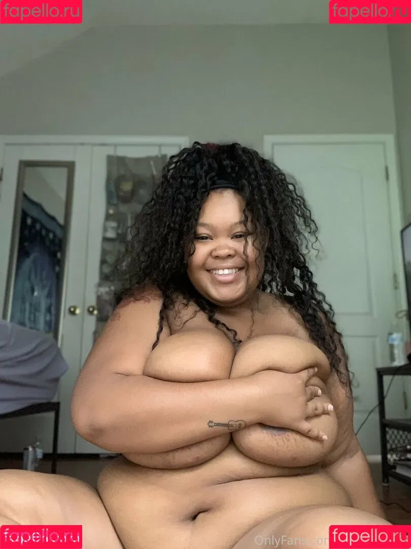 bimbosim22 Onlyfans Photo Gallery 