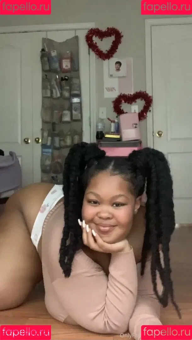 bimbosim22 Onlyfans Photo Gallery 