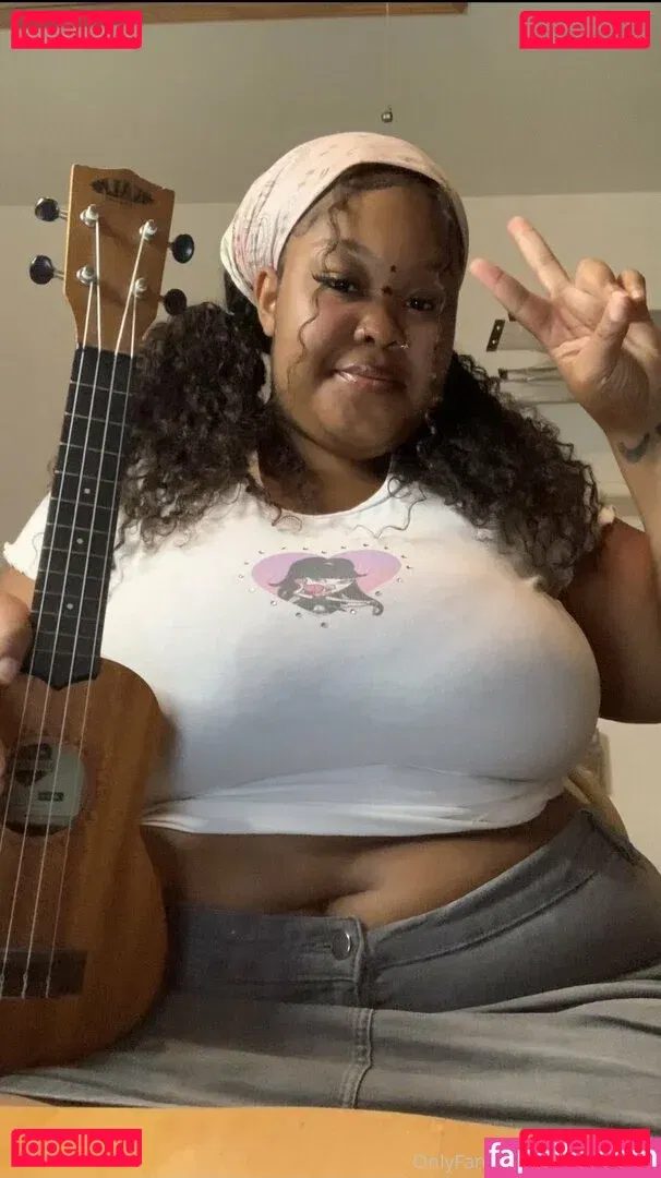 bimbosim22 Onlyfans Photo Gallery 