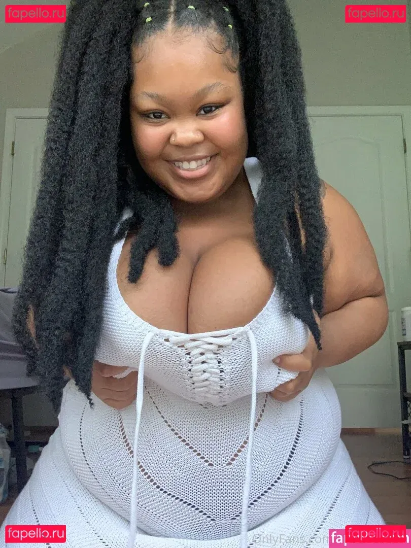 bimbosim22 Onlyfans Photo Gallery 