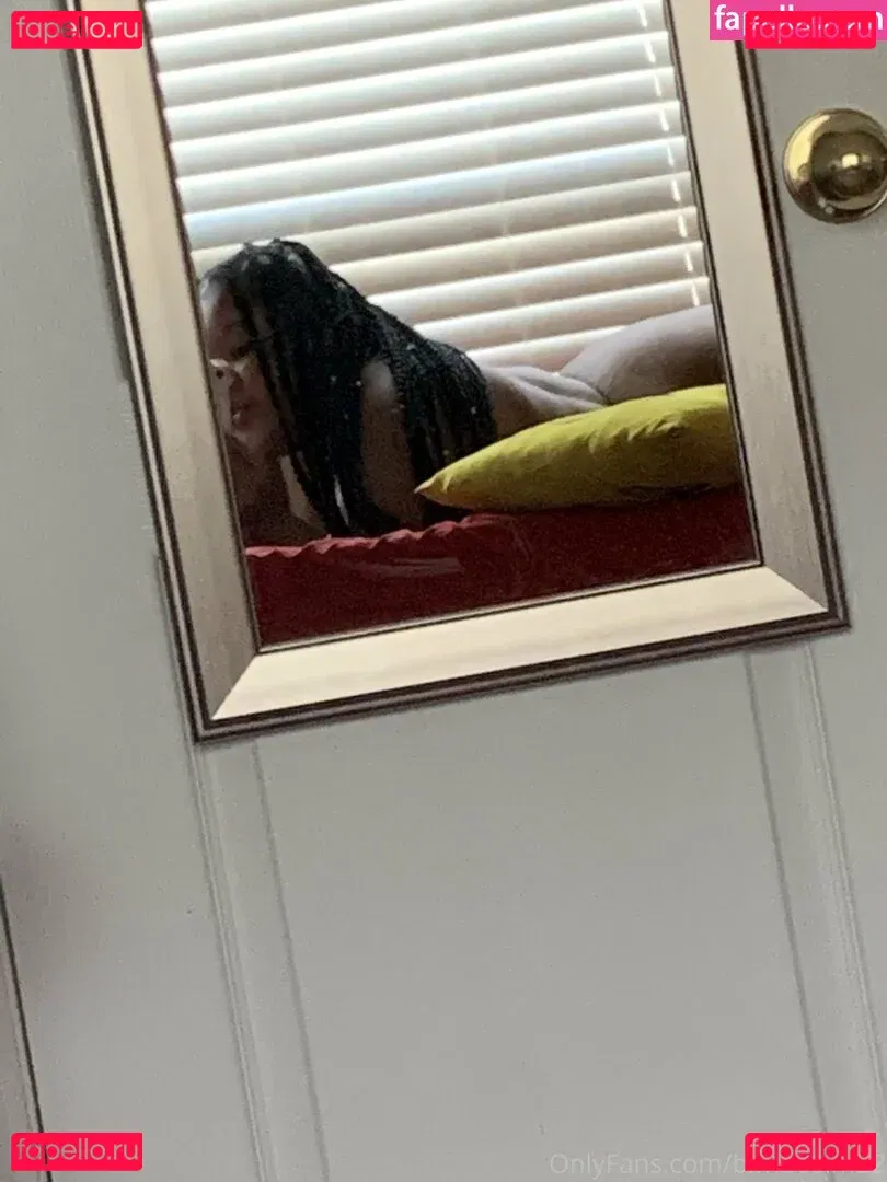 bimbosim22 Onlyfans Photo Gallery 