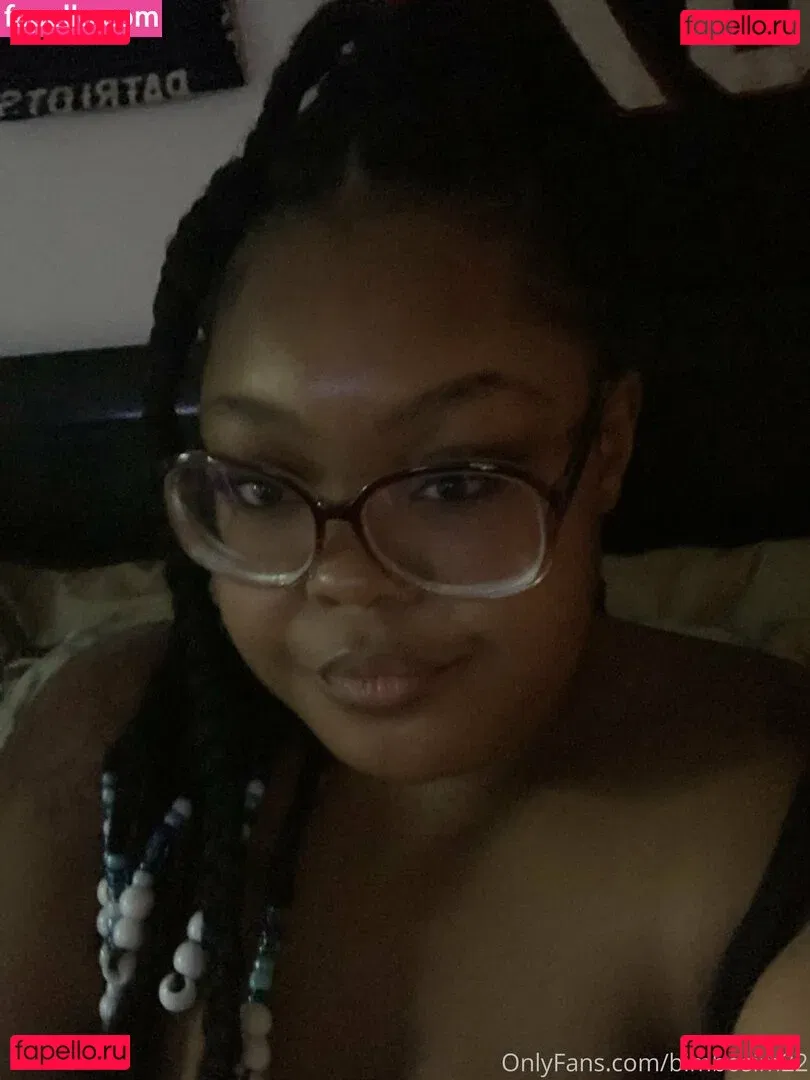 bimbosim22 Onlyfans Photo Gallery 