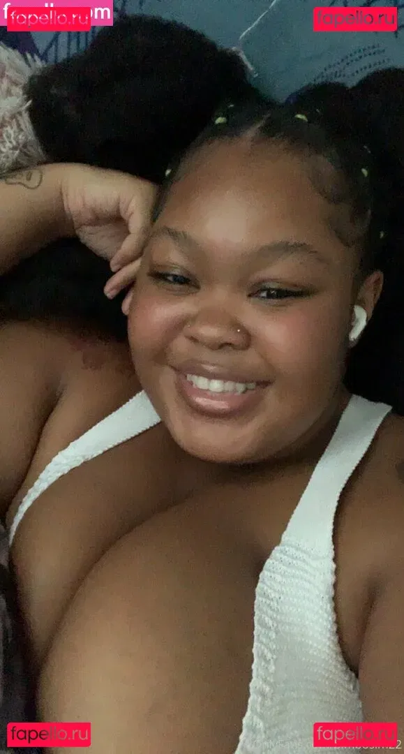 bimbosim22 Onlyfans Photo Gallery 