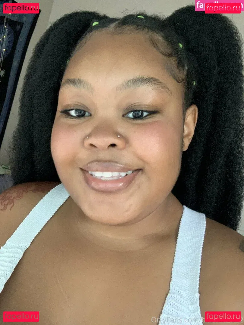 bimbosim22 Onlyfans Photo Gallery 