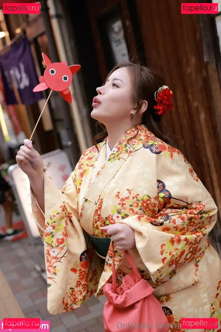 nagaimaria Onlyfans Photo Gallery 