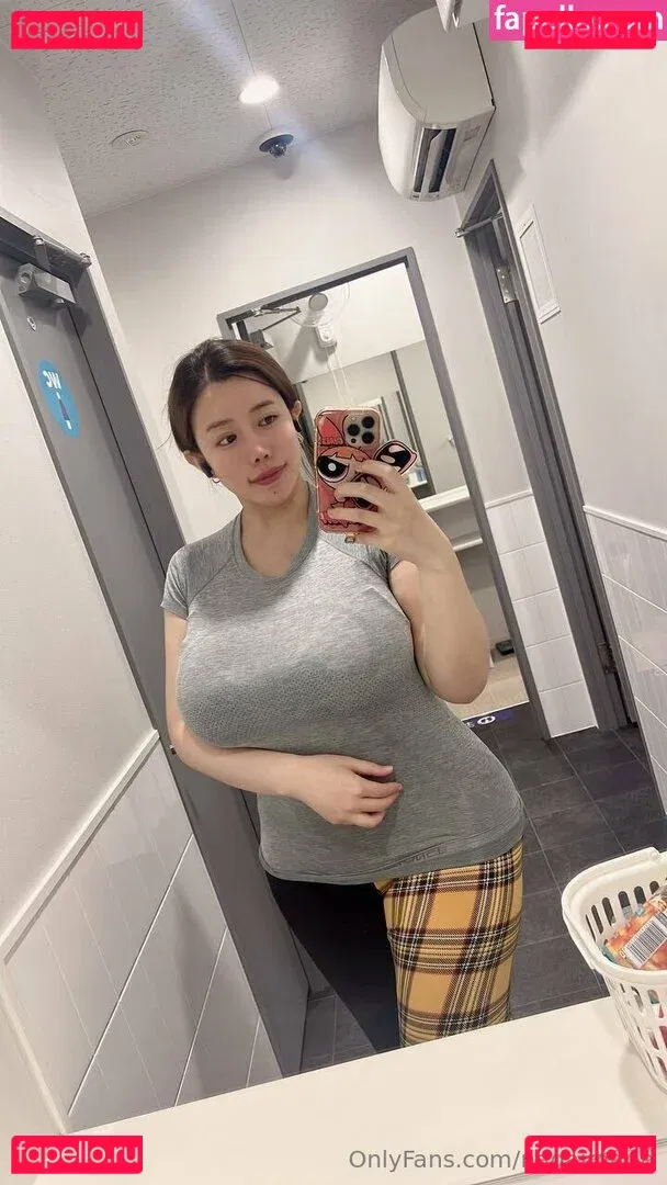 nagaimaria Onlyfans Photo Gallery 