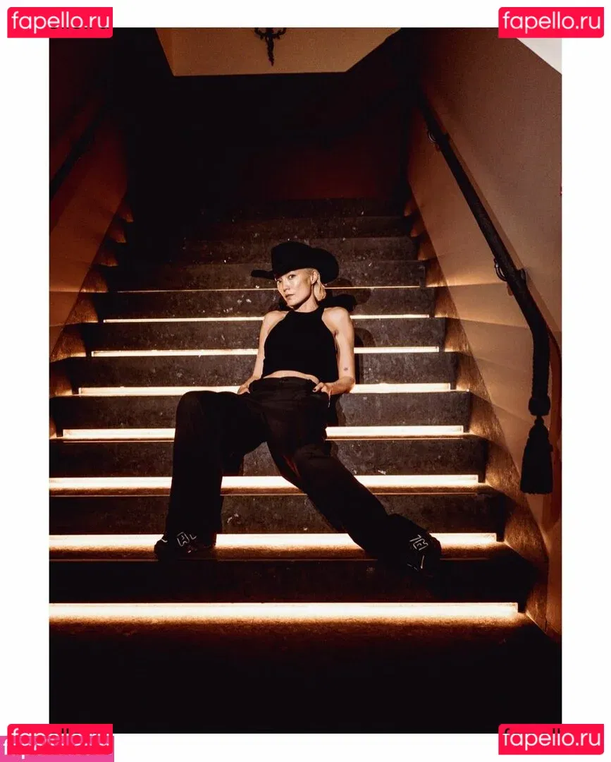 Pom Klementieff Onlyfans Photo Gallery 