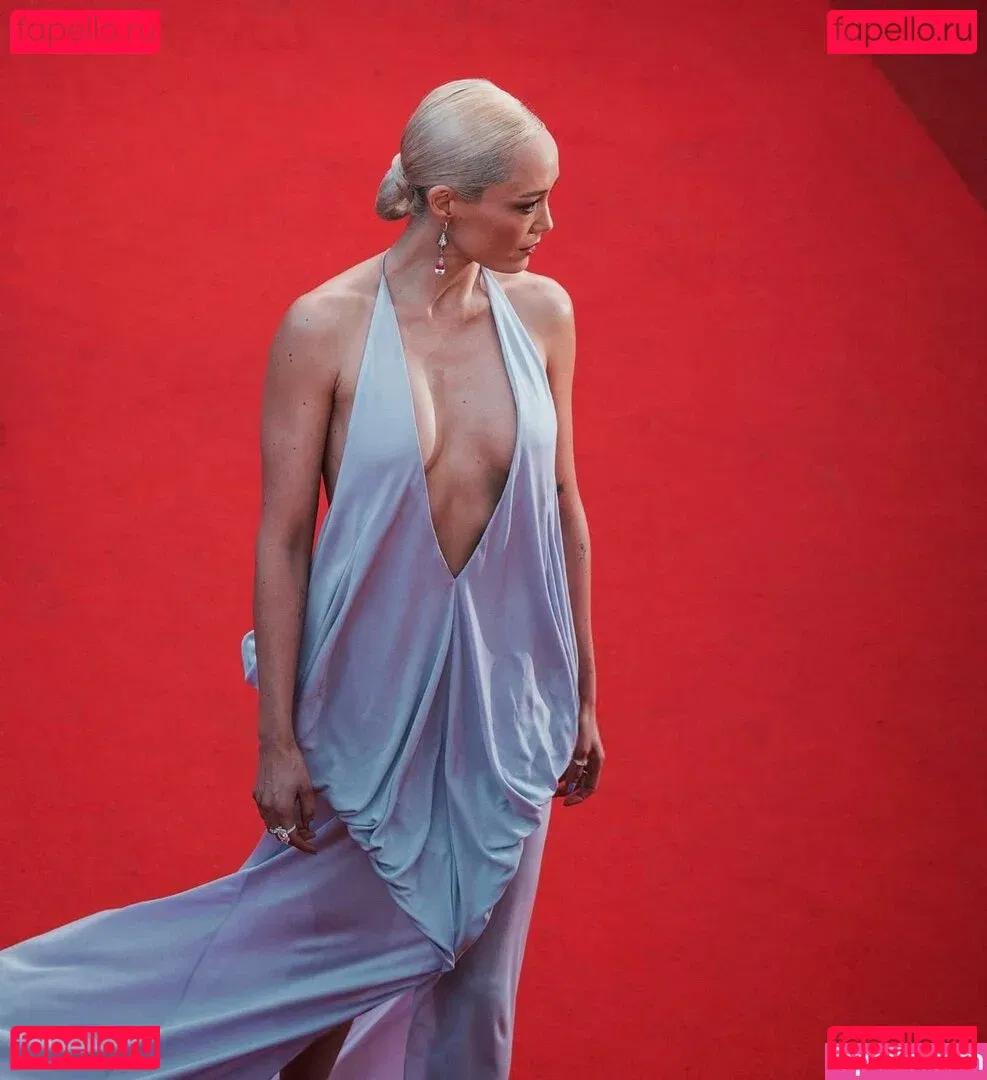 Pom Klementieff Onlyfans Photo Gallery 