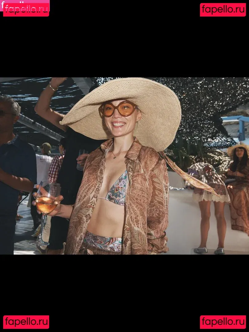 Pom Klementieff Onlyfans Photo Gallery 