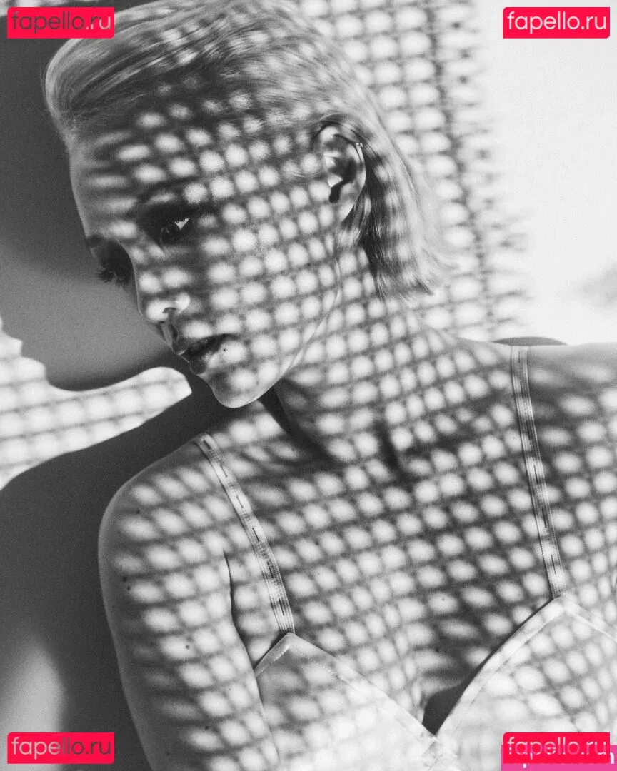 Pom Klementieff Onlyfans Photo Gallery 