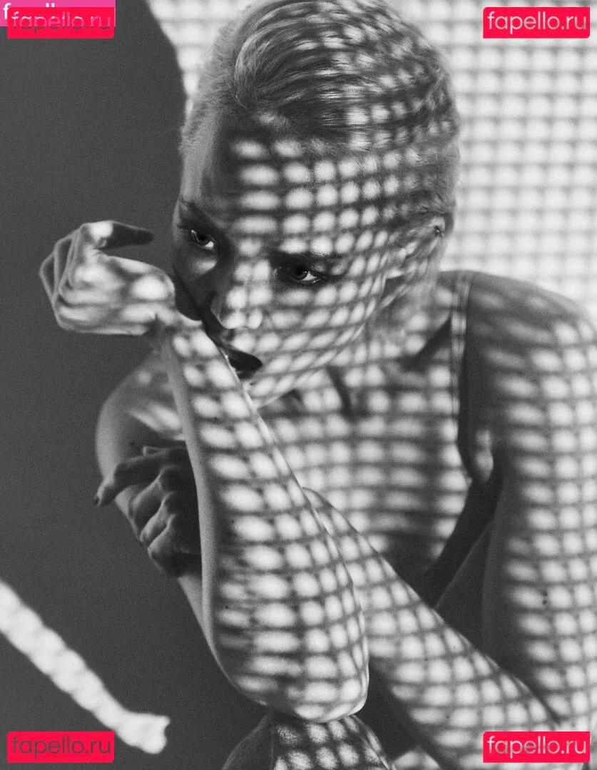 Pom Klementieff Onlyfans Photo Gallery 