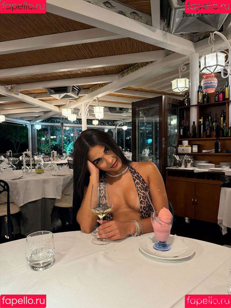 Emily Silva Onlyfans Photo Gallery 