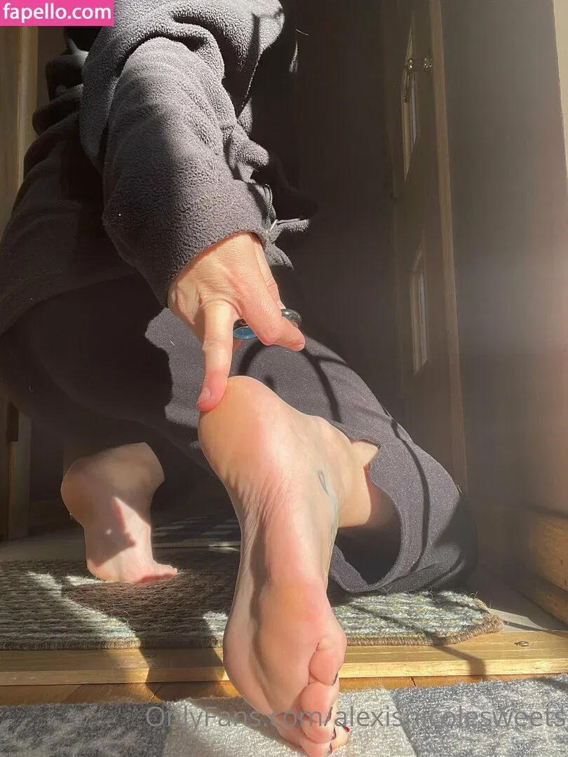 alexisnicolesweets Onlyfans Photo Gallery 