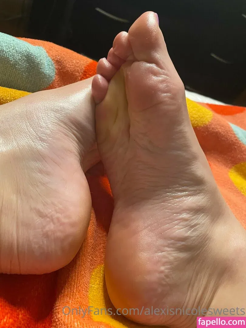 alexisnicolesweets Onlyfans Photo Gallery 