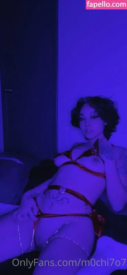 m0chi7o7 Onlyfans Photo Gallery 