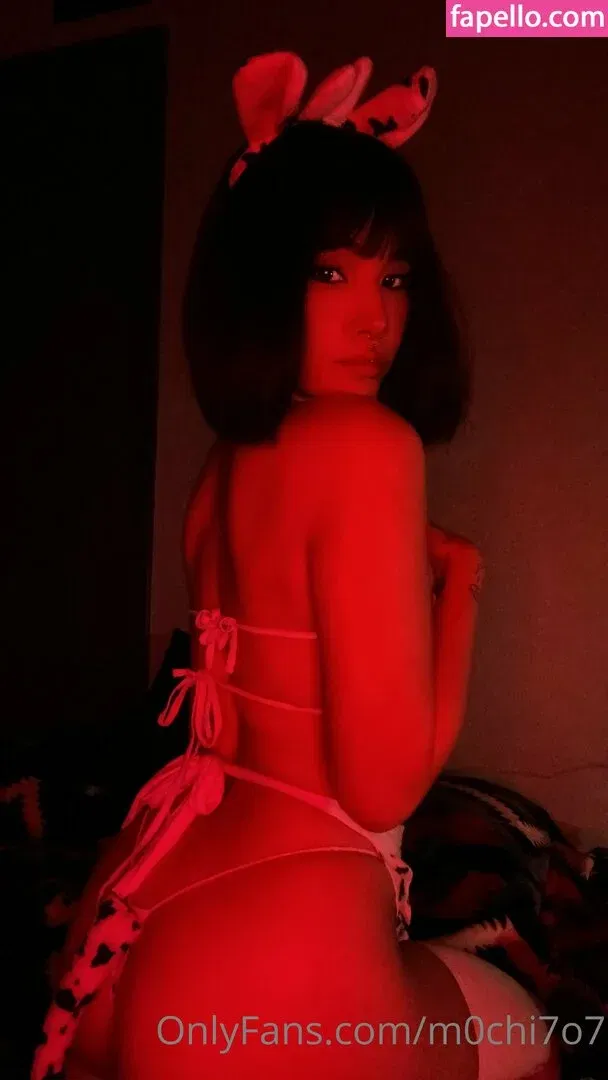 m0chi7o7 Onlyfans Photo Gallery 