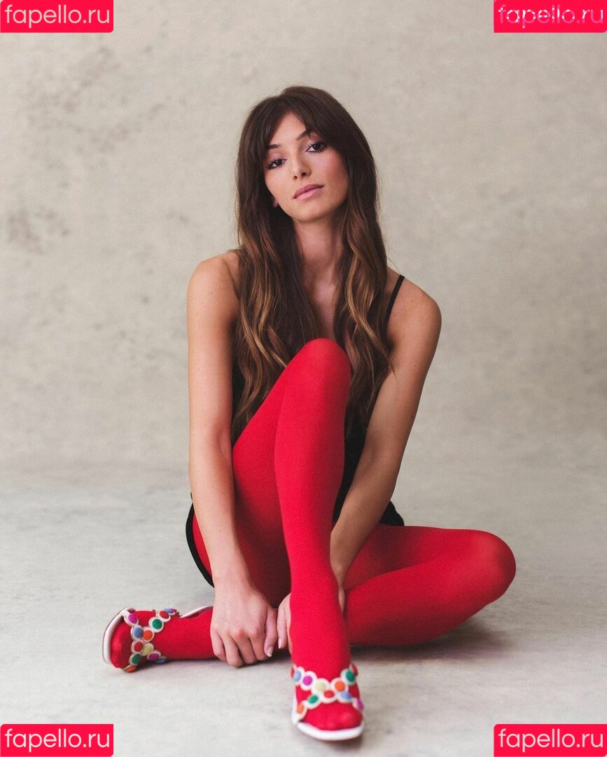 Mimi Keene Onlyfans Photo Gallery 