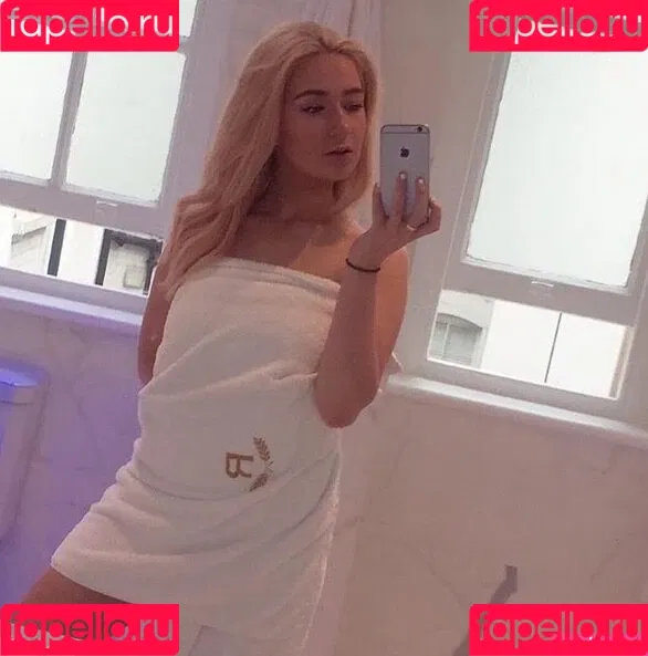 Lottie Lion Onlyfans Photo Gallery 