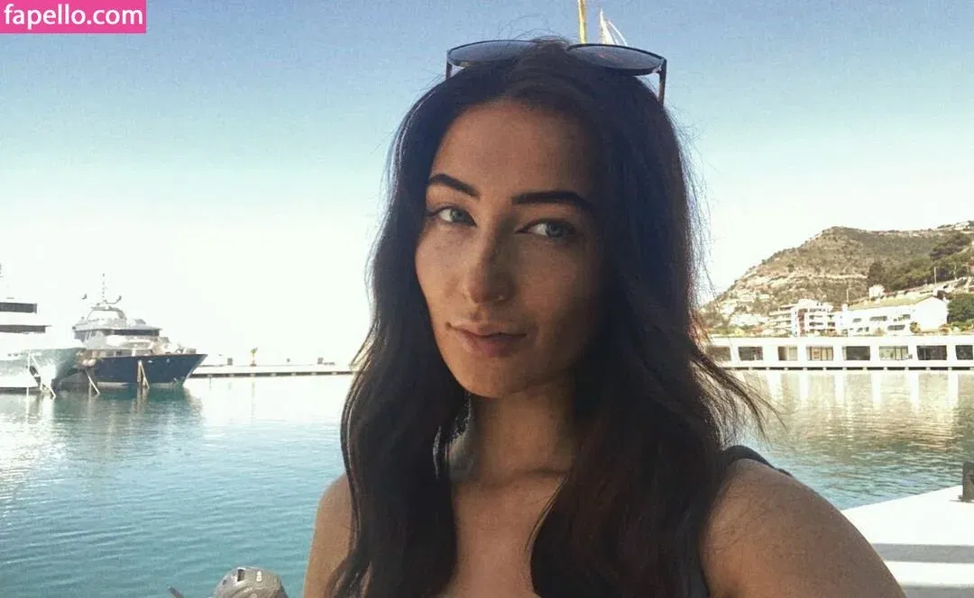 Lottie Lion Onlyfans Photo Gallery 