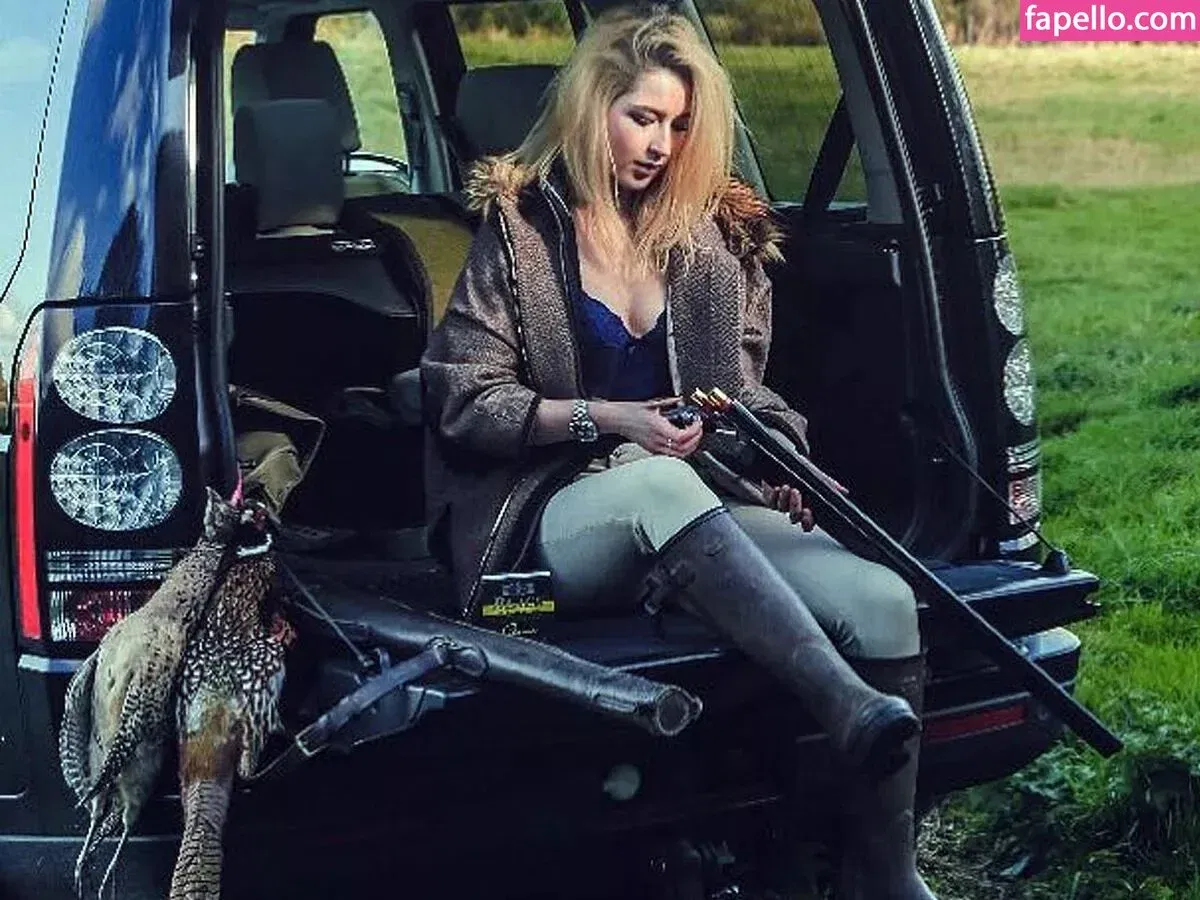 Lottie Lion Onlyfans Photo Gallery 