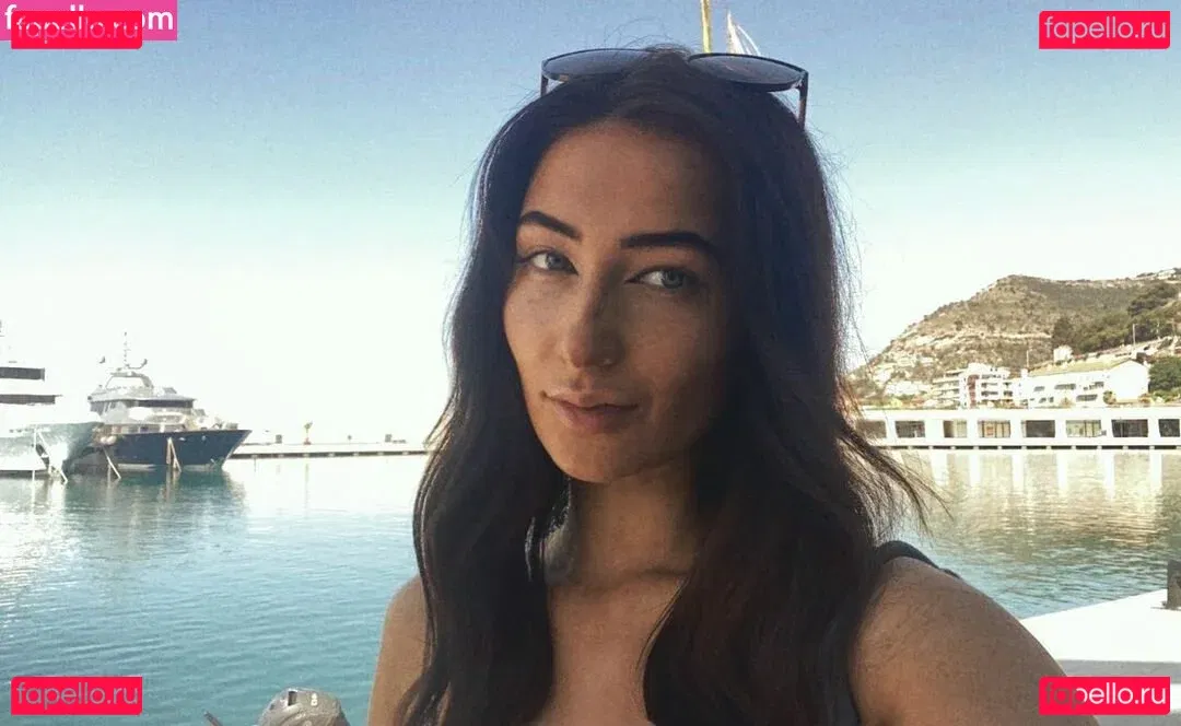 Lottie Lion Onlyfans Photo Gallery 